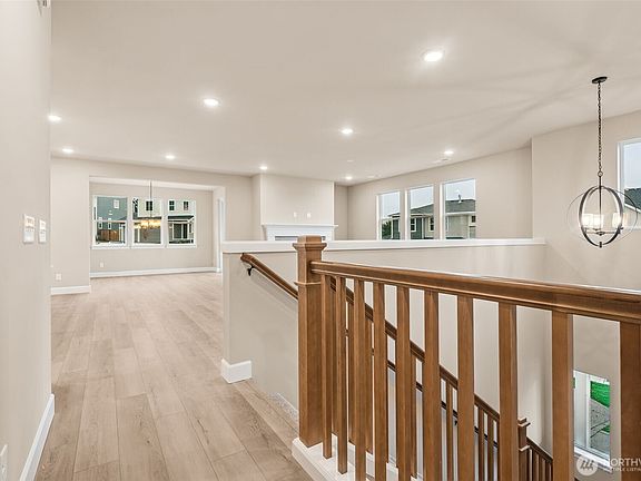 5th image of 10674 Treasure Drive NW #110