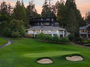 14400 Uplands Dr, Lake Oswego, OR 97034