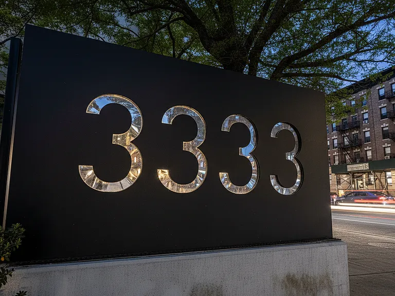 3333D Broadway #D22D — Photo 7