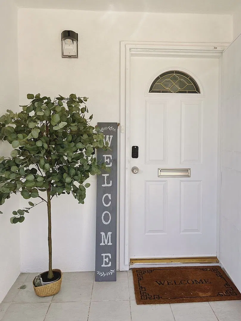 Beautiful 3-Bedroom, 2-Bathroom Home in Westminster All Utilities Included! — Photo 4