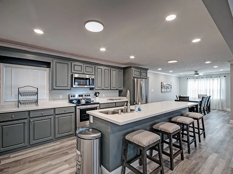 105 Sunset Dr — Photo 11