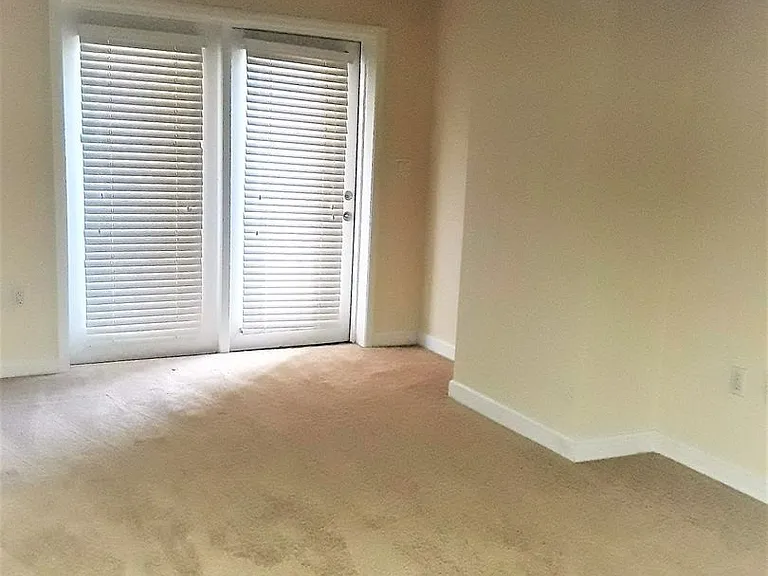 630 Vassar St #2404 — Photo 10
