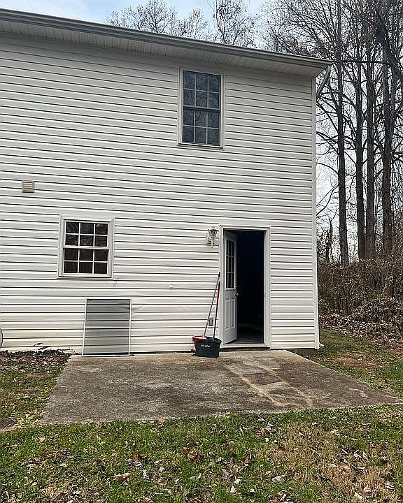 1st image of 137 Primrose Ln