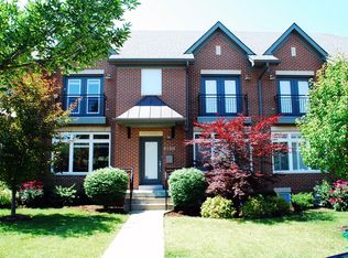 4102-4106 Olive St, Saint Louis, MO 63108