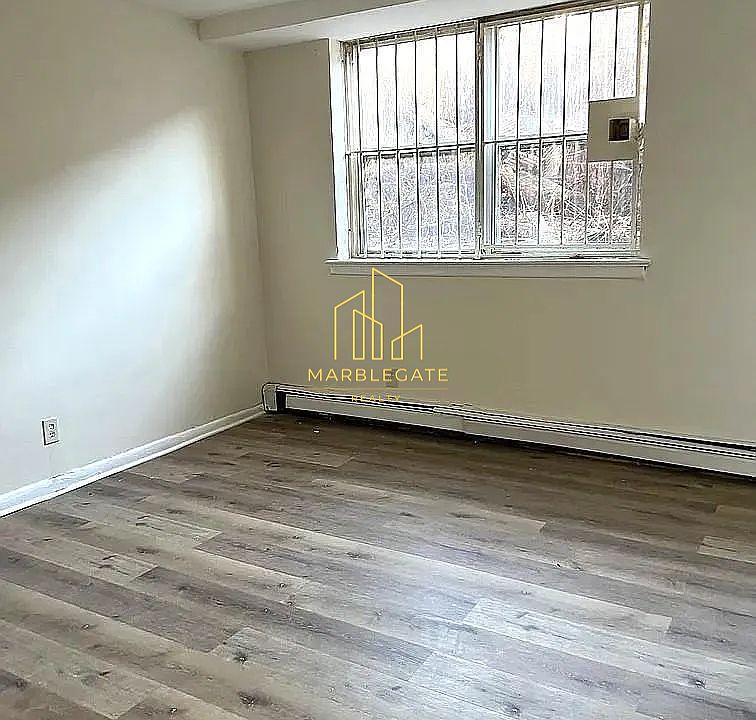 2nd image of 390 Stuyvesant Ave #122