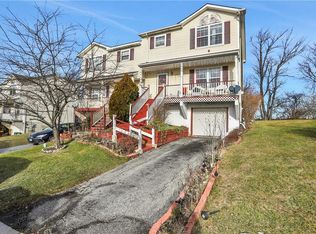 26 Lindsey Rd, Warwick, NY 10990