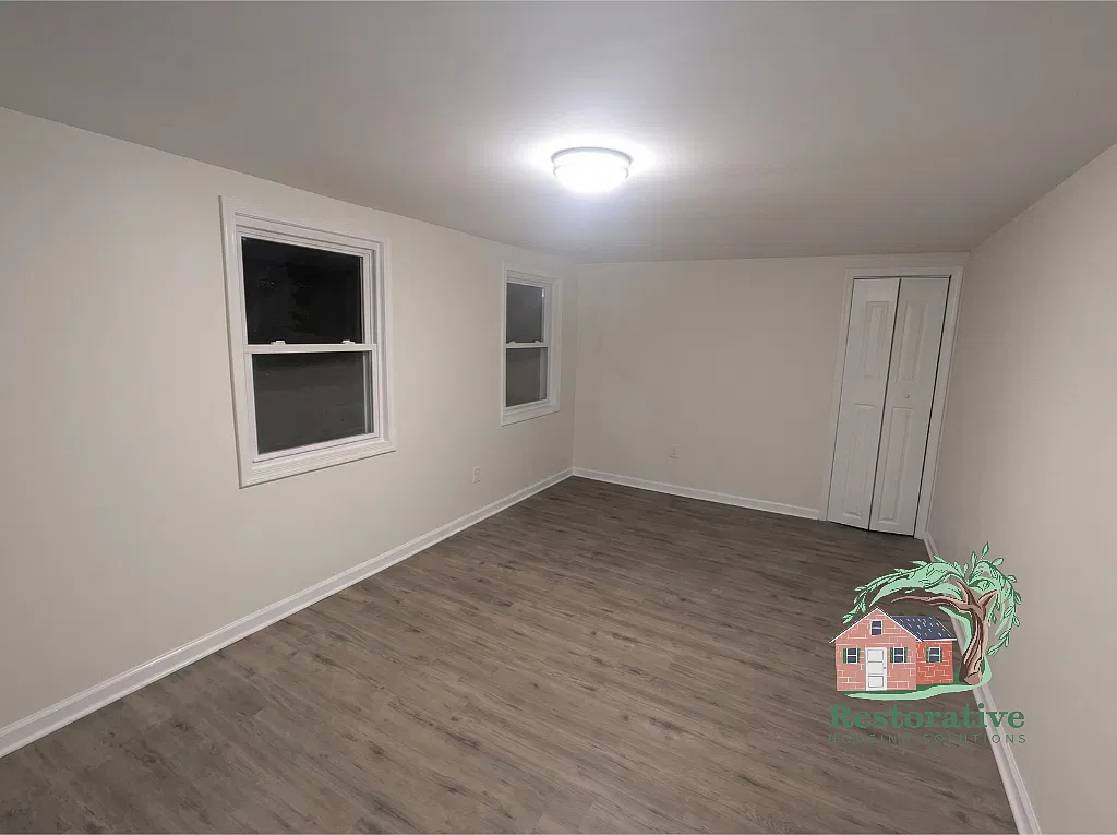 3 bed, 1428 sqft, $2,600 — Photo 3