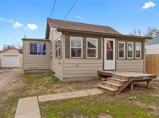 1816 Lay St, Des Moines, IA 50317