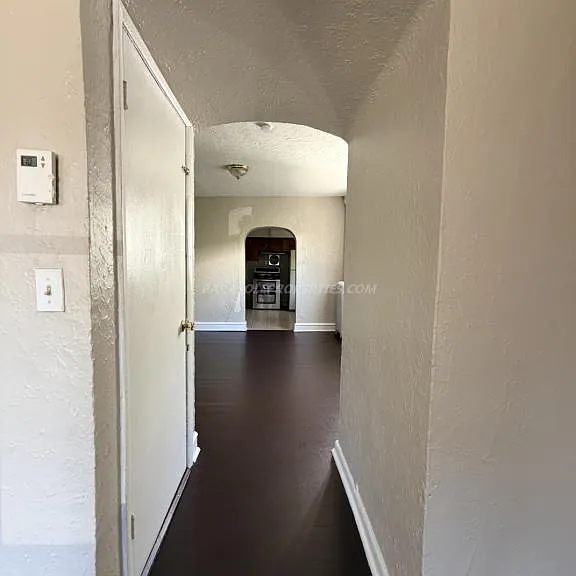 608 12th Ave — Photo 8