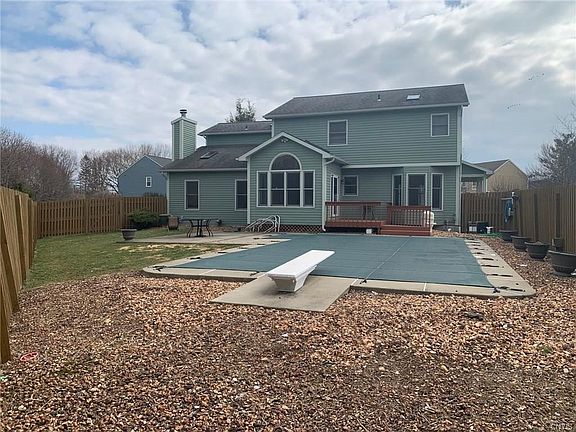 2nd image of 8825 Madeleine Dr