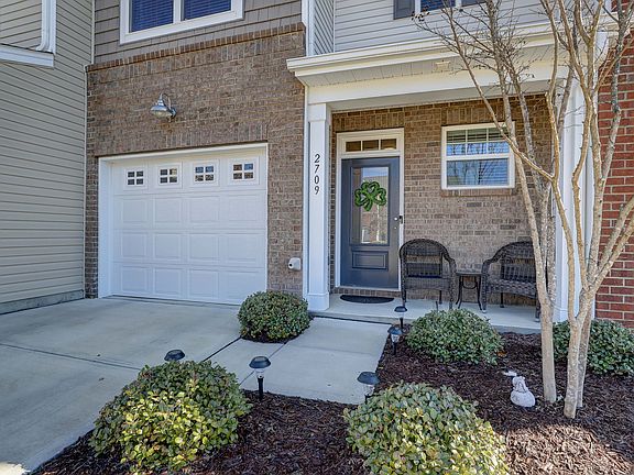 5th image of 2709 Sawbridge Ln
