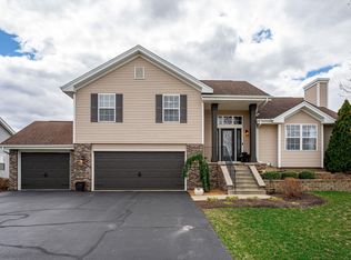 5832 Reston Dr, South Beloit, IL 61080