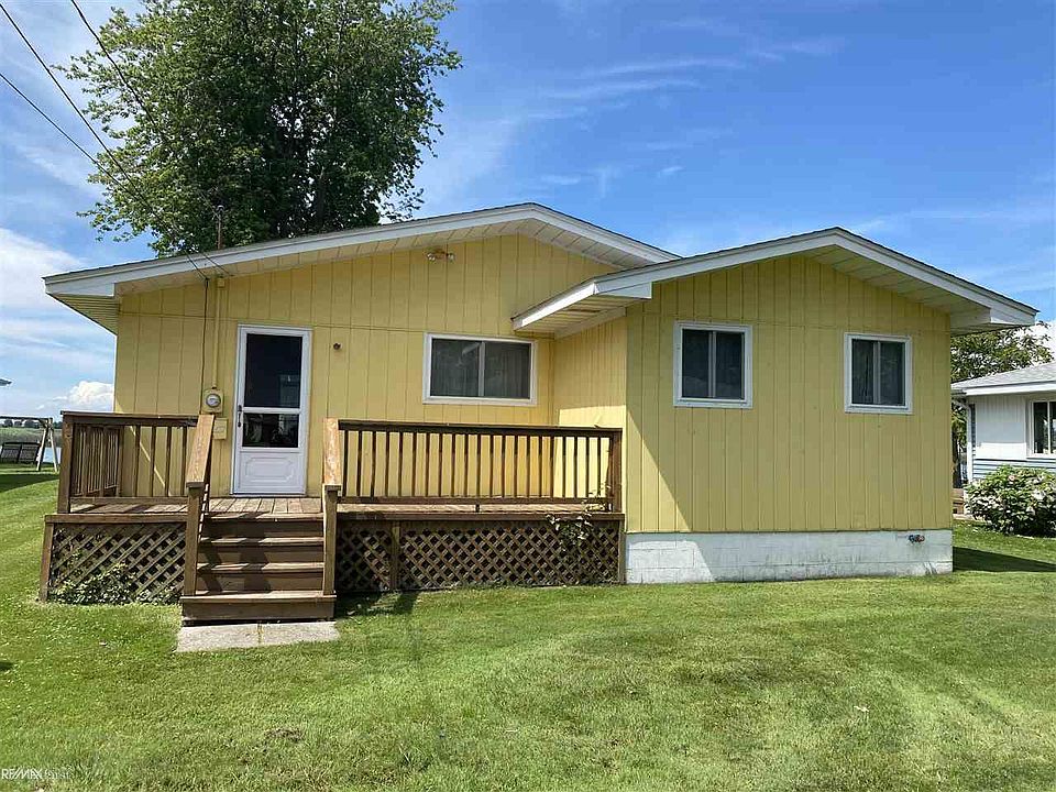 517 Lynne Marie Ln, Harsens Island, MI 48028 Zillow