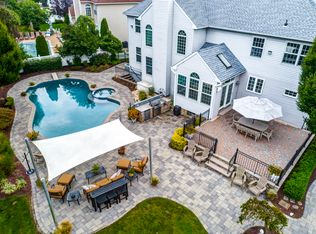 50 Dune Rd, Ocean Township, NJ 07712