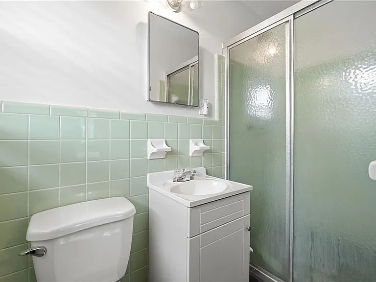 1808 Sandy Plains Rd — Photo 18