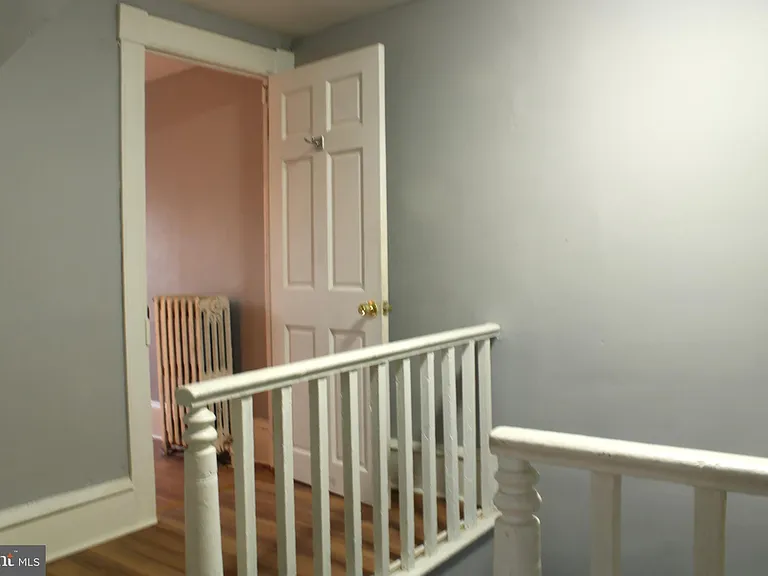 936 Carteret Ave — Photo 22