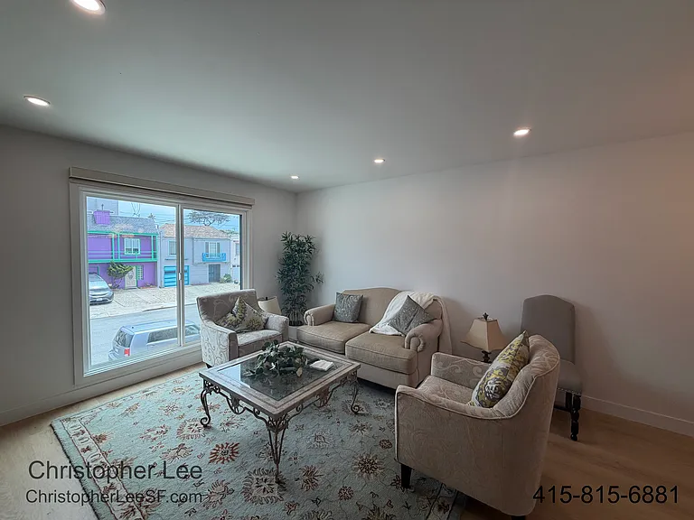 2559 47th Ave — Photo 10
