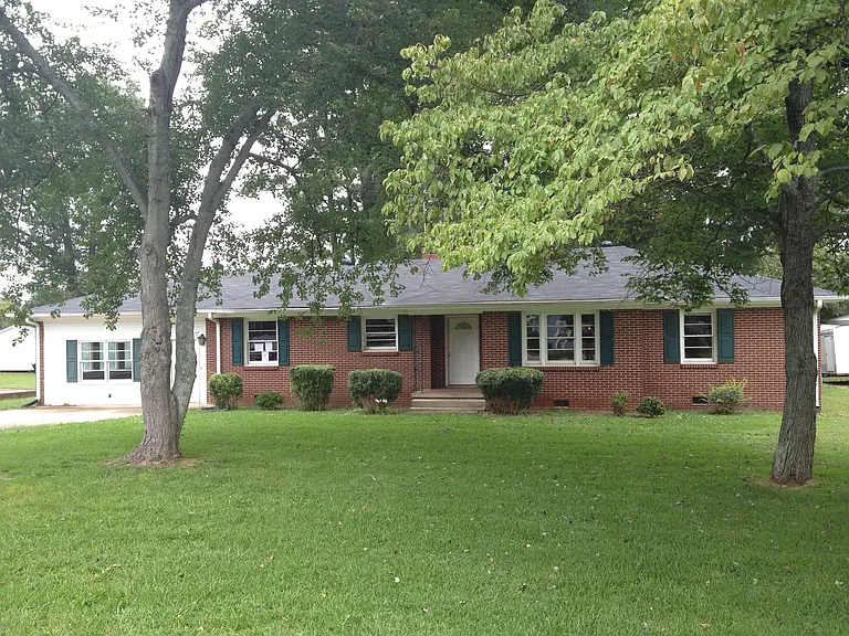 2306 Lane Ave — Photo 1
