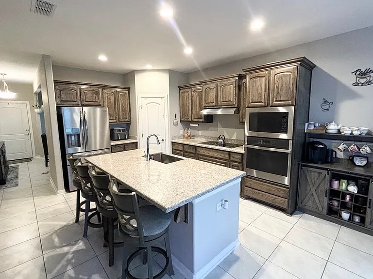 1312 E Sonador Dr S — Photo 8