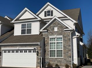 732 Friendship Hill Dr, Collegeville, PA 19426