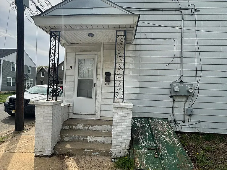 9 W Monroe St #9 — Photo 21