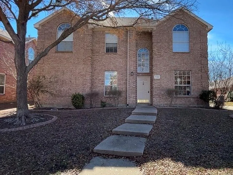 7145 Waterlily Ln
