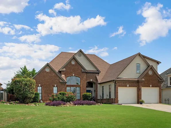 409 Oakwell Cv, Calera, AL 35040