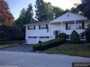 4 Manning Pl, Lewiston, ME 04240