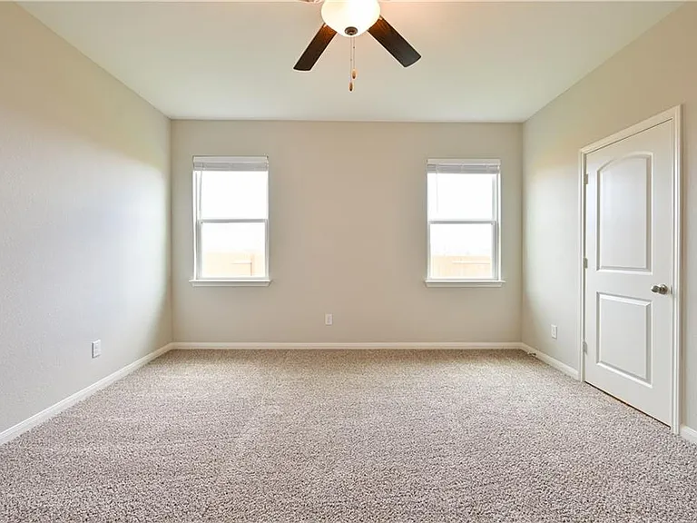 218 Mount Vernon Way — Photo 16
