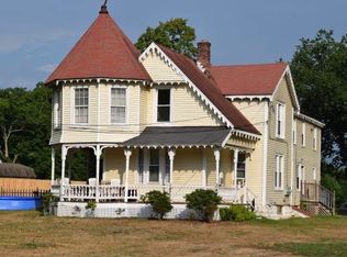 1479 Mapleton Ave, Suffield, CT 06078