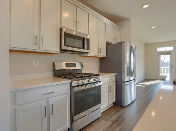 1 Taube Ct, Owings Mills, MD 21117