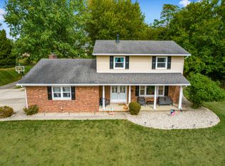 1305 Dakota Rd, Bellefontaine, OH 43311