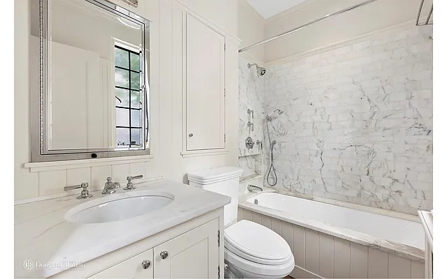 Rented by Douglas Elliman | media 26