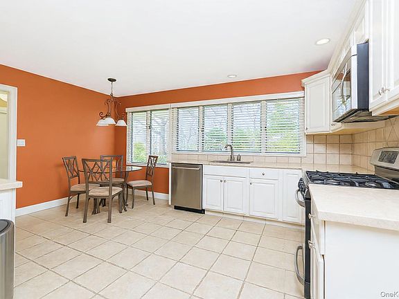 2nd image of 18 Emerson Avenue