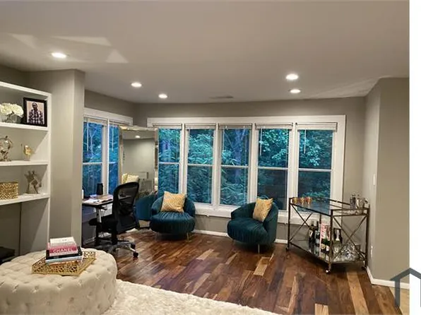 618 Summit North Dr NE, Atlanta, GA