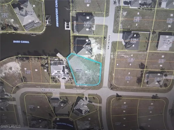 2300 NW 38th Pl, Cape Coral, FL 33993