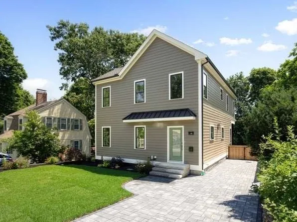 88 Coolidge Rd, Arlington, MA 02476