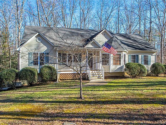 2nd image of 1620 Mattox Mill Ct