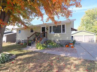816 3rd St, Columbus, NE 68601