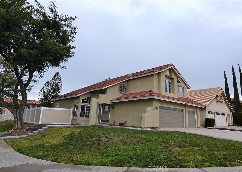 1st image of 20302 Silktassel Rd