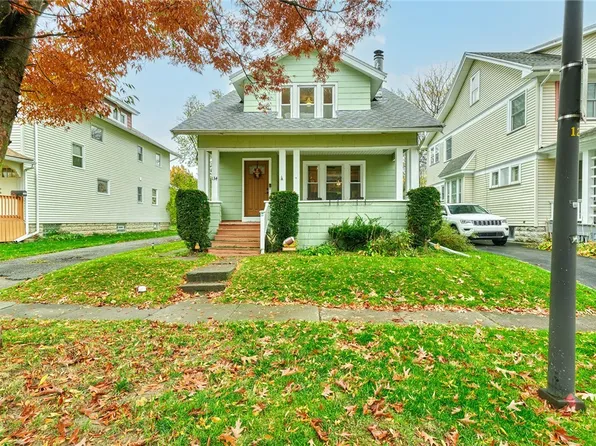 134 Fairview Ave, Rochester, NY 14619