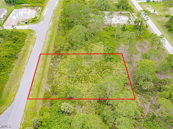 3rd image of 1210 Jaguar Blvd