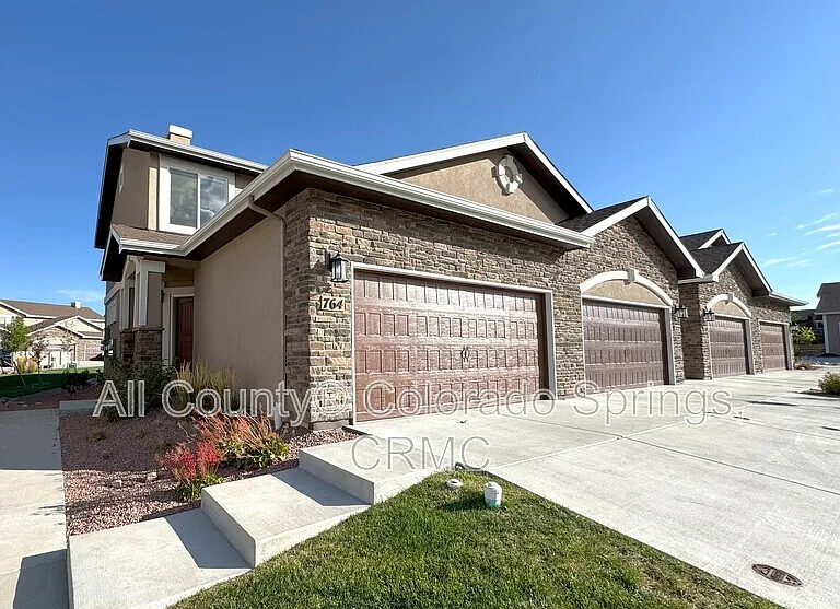 764 Brambleberry Hts — Photo 1