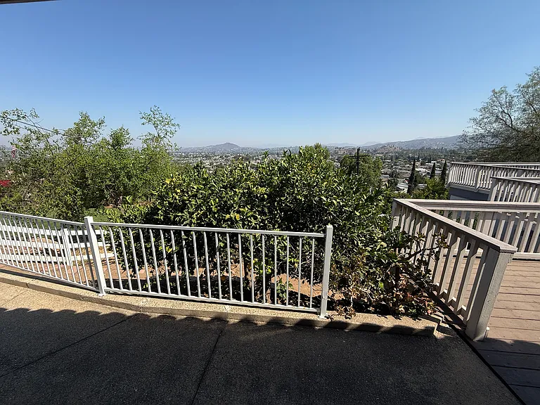 1653 Vista Del Valle Blvd — Photo 19