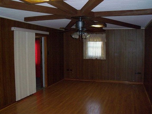 4th image of 312 Wildwood Dr