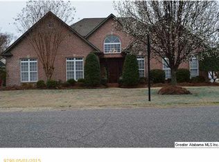 408 Edgeview Ave, Trussville, AL 35173