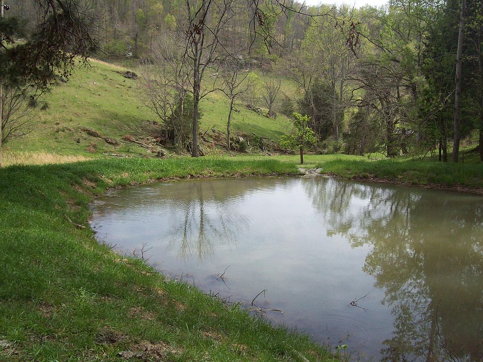 1st image of 2722 Rebel Hollow Rd