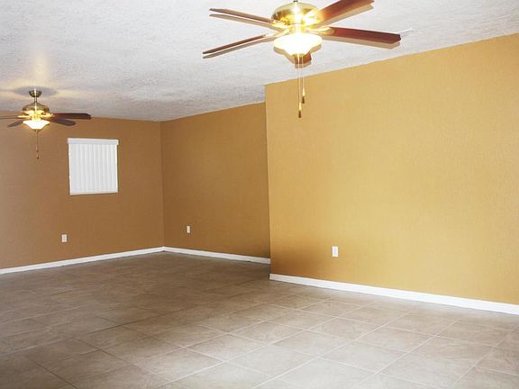 3rd image of 125 Walton Dr