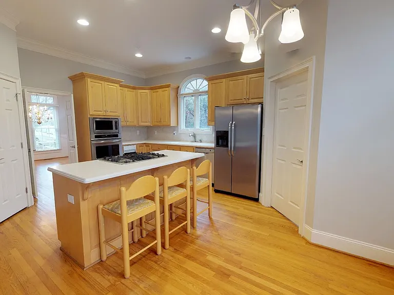 1105 Randolph Oaks Ct — Photo 28
