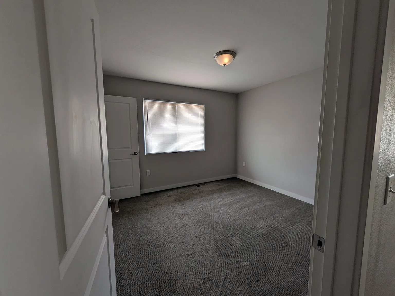 65 South 18th Avenue - C — Photo 3